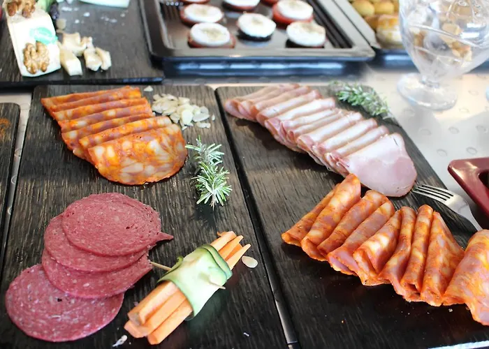 Hotel Santo Antonio Da Baia 3*