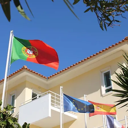 Santo Antonio Da Baia 3* サン・マルティーニョ・ド・ポルト